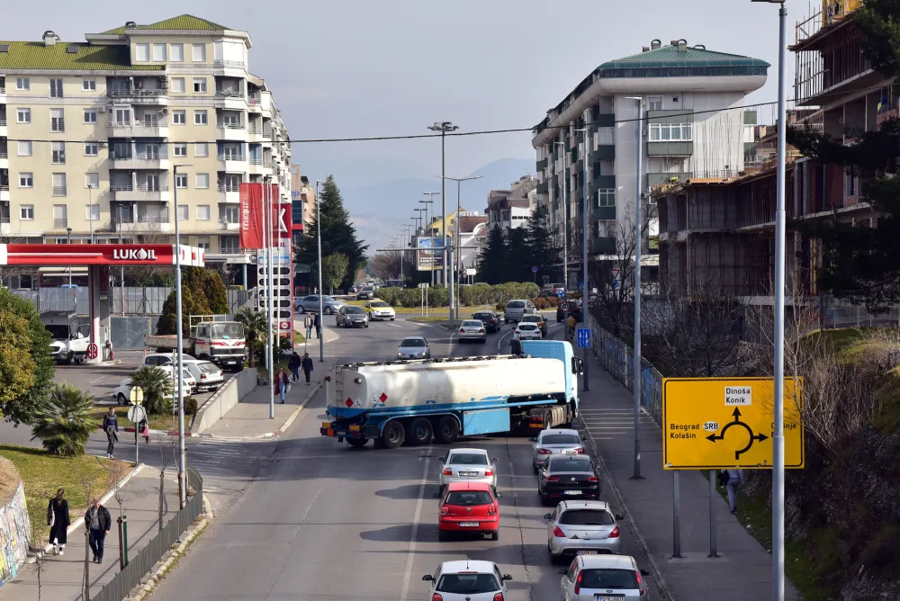 AMSCG: Izbjegavati putovanja u najtoplijem dijelu dana