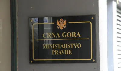 Za godinu i po 122 ugovora o djelu u Ministarstvu pravde