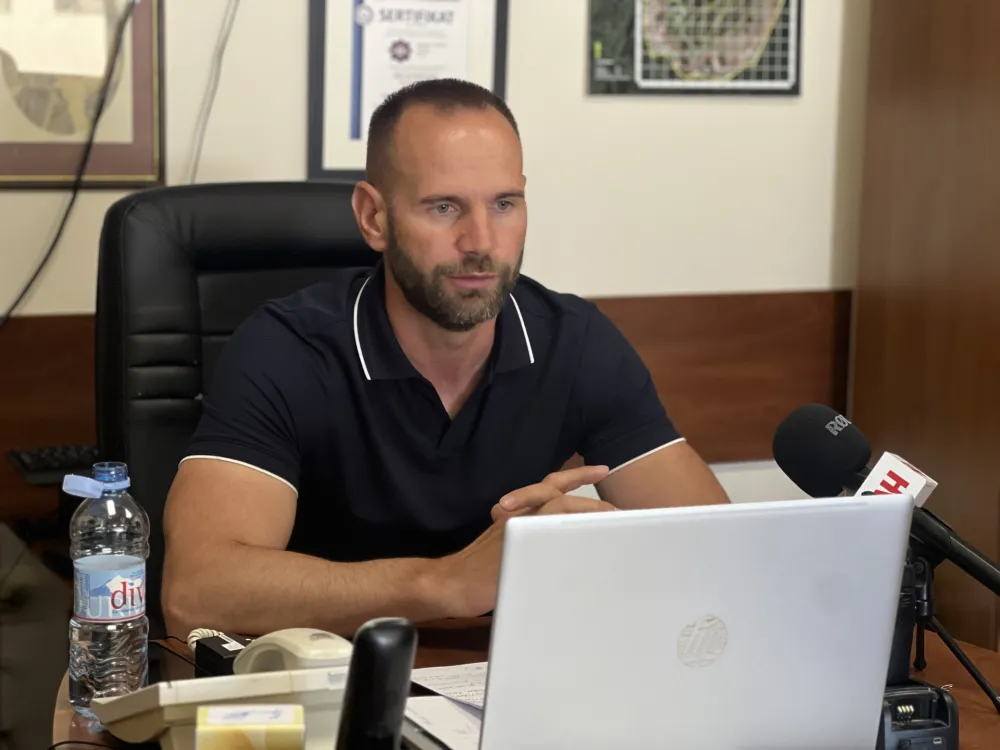 Bojanović: Snažna poruka podr&scaron;ke i priznanja za dane i noći provedene na terenu u borbi sa vatrom