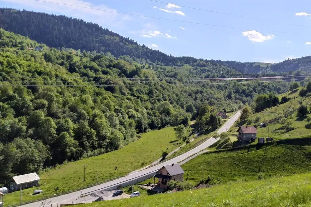 Novi putevi na sjeveru Crne Gore: Jedan zavr&scaron;en, za drugi raspisan tender vrijedan 660.000 eura