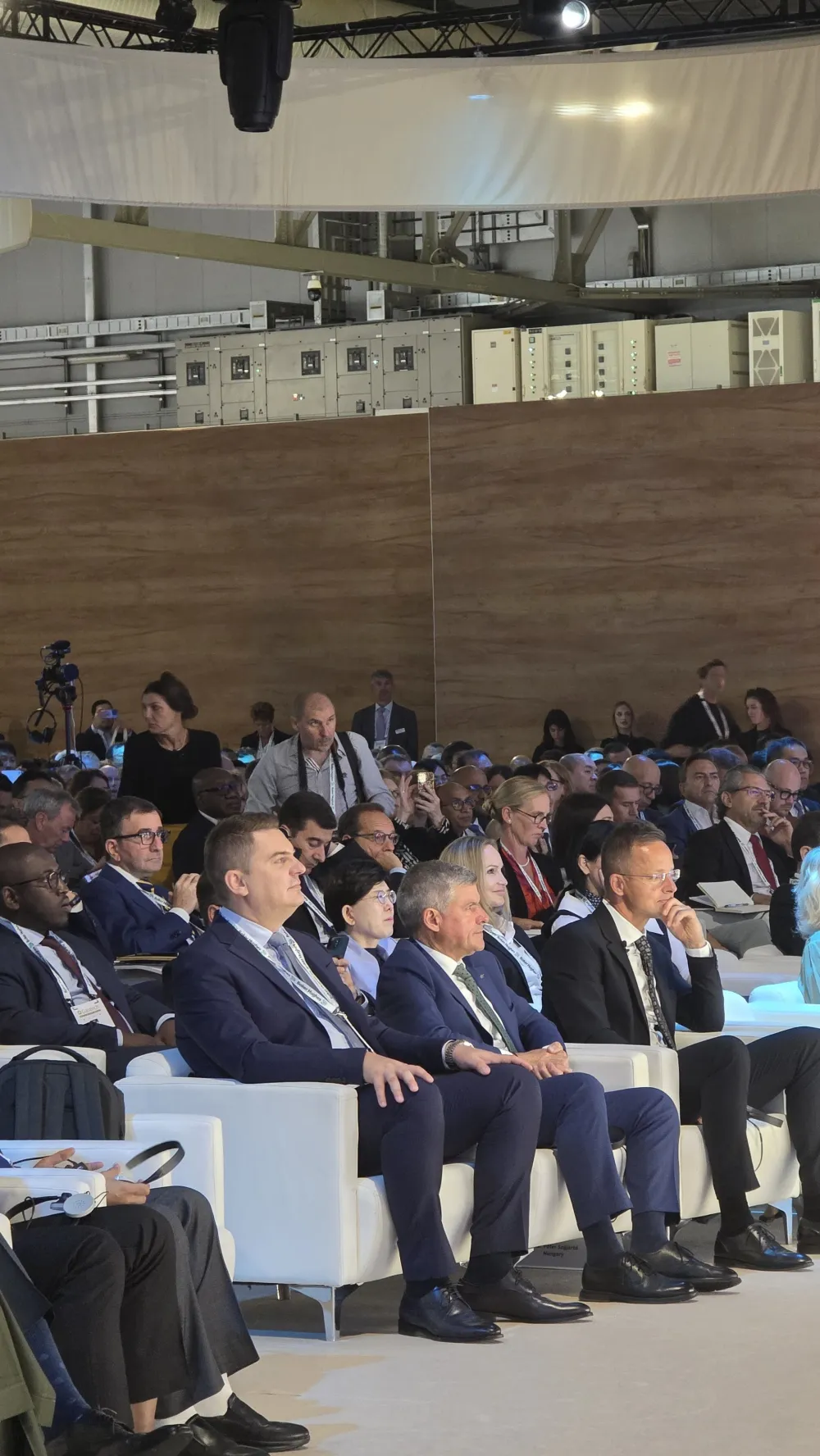 &Scaron;ahmanović: Drugi podmorski kabl dodatno će učvrstiti Crnu Goru kao regionalno energetsko čvori&scaron;te
