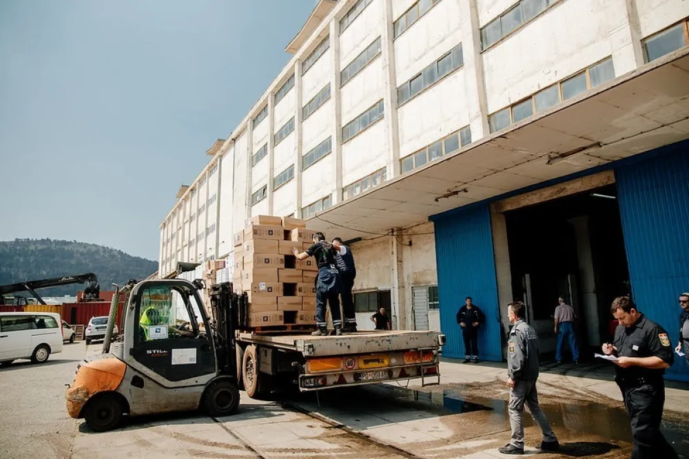 Sjutra zavr&scaron;etak uni&scaron;tenja zaplijenjenih duvanskih proizvoda u Slobodnoj zoni &bdquo;Luka Bar&ldquo;