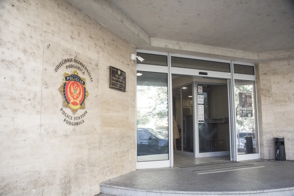 UP upozorava građane: Poku&scaron;aji telefonskih prevara - lažan poziv o saobraćajnoj nezgodi&nbsp;
