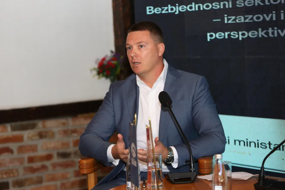 FILIP ADŽIĆ