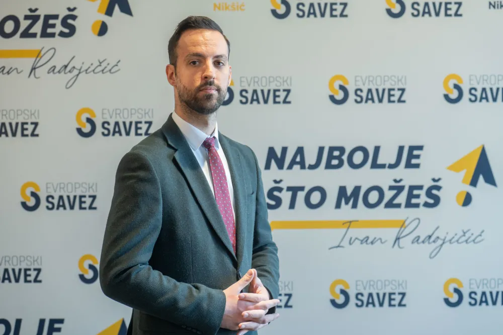 Zirojević: Skandalozno pona&scaron;anje Ministarstva pomorstva i Crnogorske plovidbe,