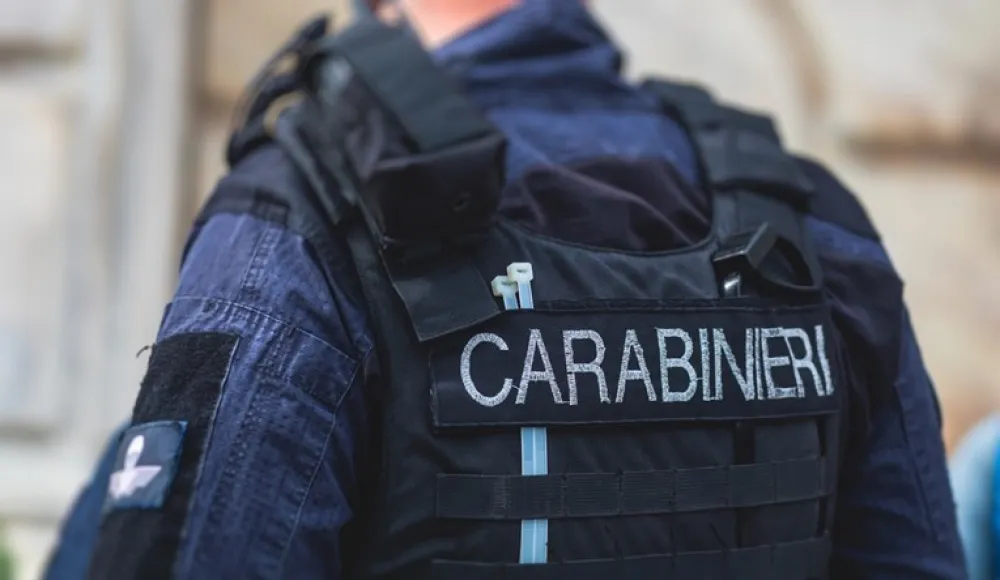 Italija: Otkrivena najveća ilegalna fabrika cigareta, zaplijenjeno 300 tona