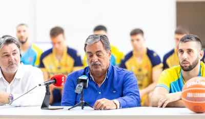 Vlade Đurović na Karači 