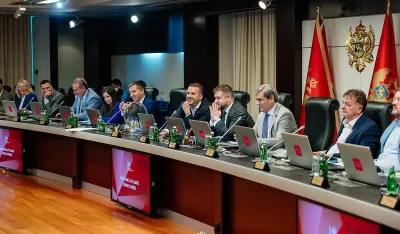 Generalni sekretarijat Vlade za mjesec spiskao preko pola miliona