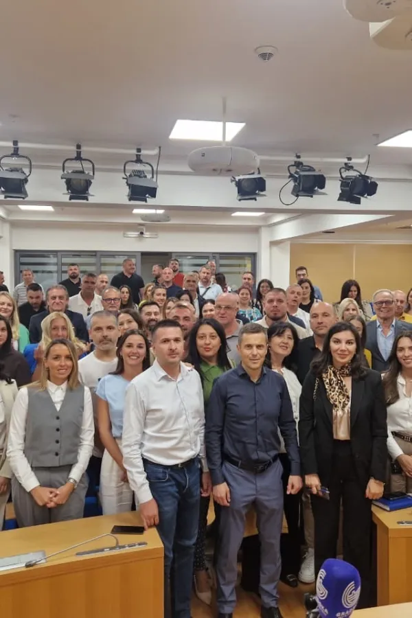 Ko neće sa PES-om, može da pravi novu većinu u Podgorici