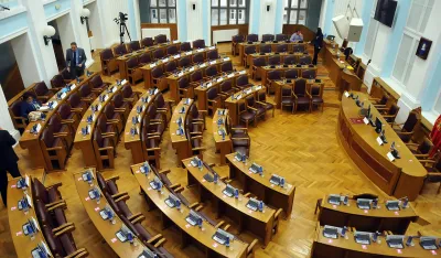 Sjednica Skupstine Crne GorPrva sjednica jesenjeg zasjedanja Skup&scaron;tine 13. oktobra na Cetinjue na Cetinju - i izbor Drzavnog tuzioca
