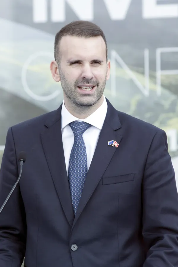 Spajić: Od naredne godine besplatan roming prema EU za građane Crne Gore