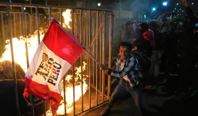 (FOTO) Protesti &bdquo;generacije Z&rdquo; u Peruu: Jedna osoba poginula, vi&scaron;e od 100 povrijeđenih