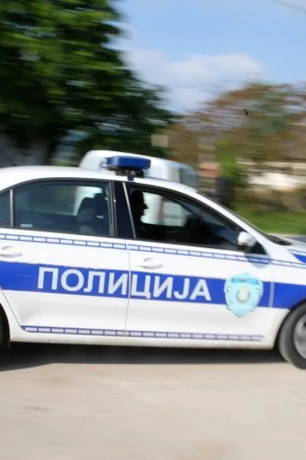Sudar automobila i autobusa na putu ka Kragujevcu: Poginuo vozač auta, dvoje povrijeđeno