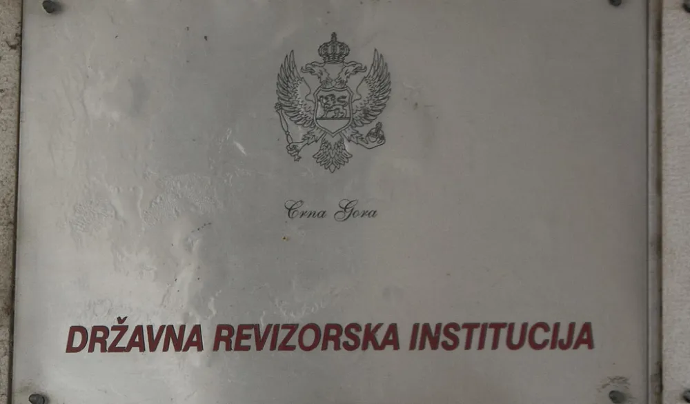 DRI dala negativno mi&scaron;ljenje na finansijsko poslovanje Uprave za bezbjednost hrane