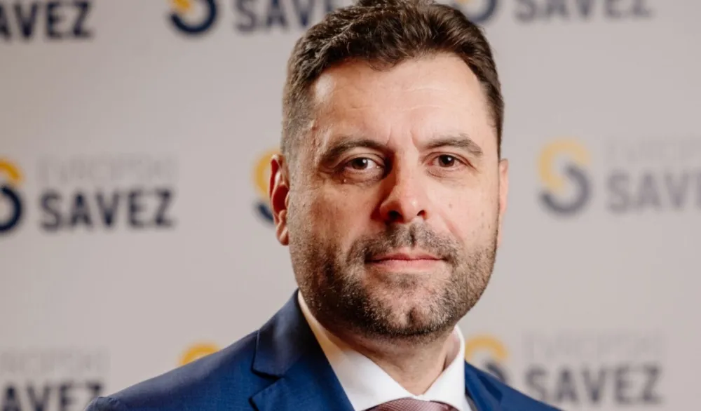 Vujović: &Scaron;to se vi&scaron;e kunu u EU, to državu sve vi&scaron;e pretvaraju u partijske feude