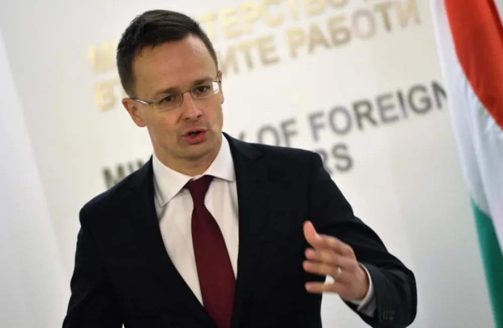 Sijarto: Mađarska namjerava da odluku EU o zabrani isporuke ruskog gasa ospori pred Evropskim sudom