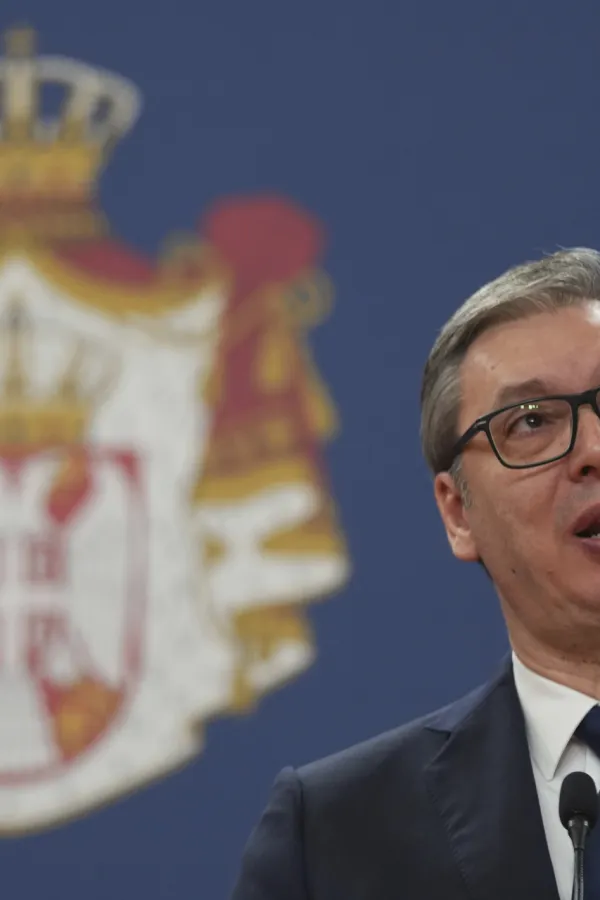 Vučić o sankcijama NIS-u: Dogovorili smo uvoz sa MOL-om, ali požar u rafineriji komplikuje situaciju