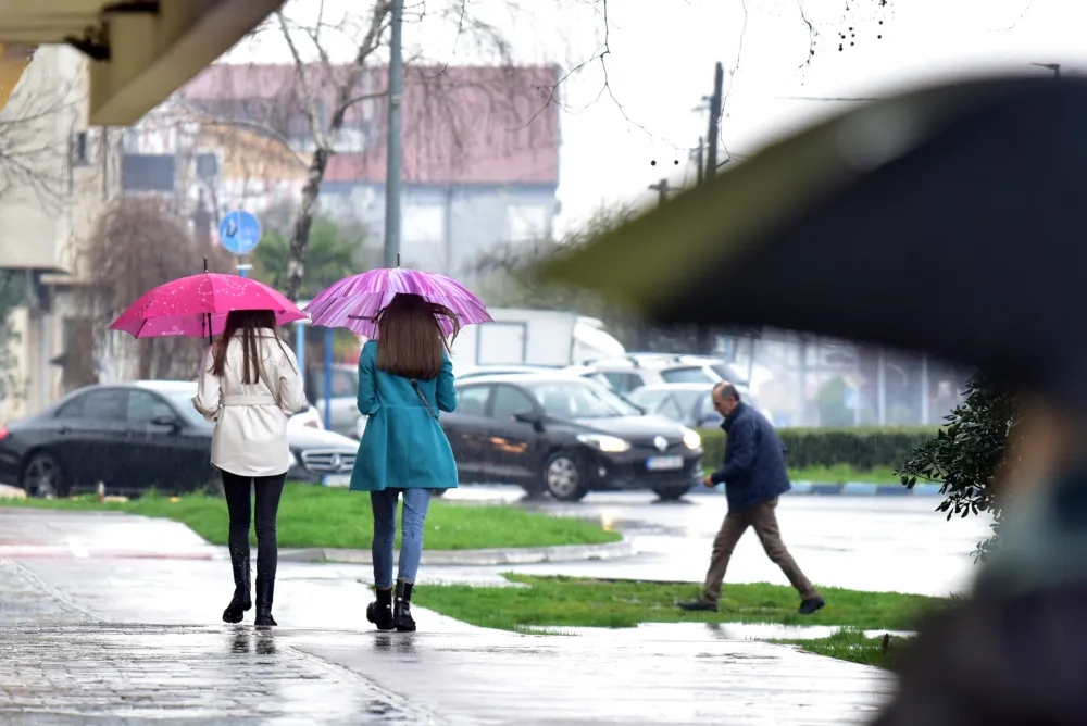 Danas pretežno oblačno i ki&scaron;ovito