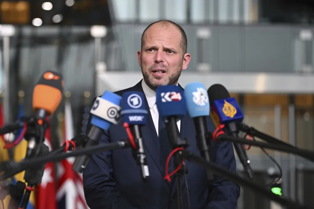 Belgijski ministar: Ako Rusija napadne Brisel, sravnićemo Moskvu sa zemljom