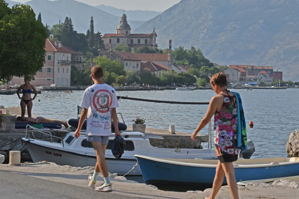 Monstat: U septembru 313,39 hiljada turista