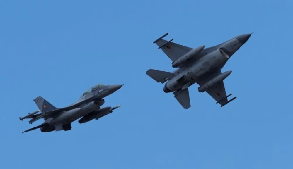 Rumunija kupila 18 aviona F-16 za 1 euro