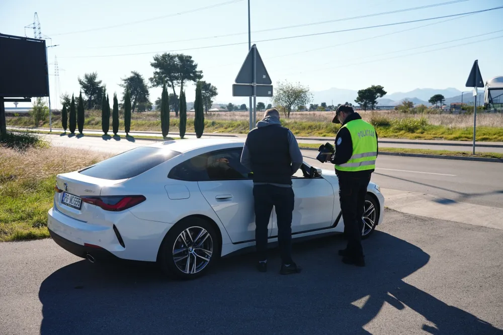 Sprovedena akcija pojačane kontrole saobraćaja Uprave policije i EUROL-a 4