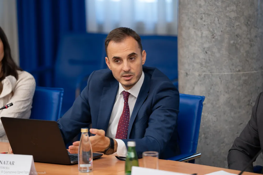 Konatar: URA predložila Zakon o obe&scaron;tećenju svih radnika čije su firme oti&scaron;le u stečaj