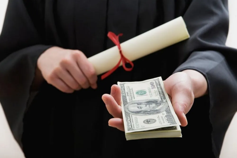 Jo&scaron; 13 krivičnih prijava zbog lažnih diploma