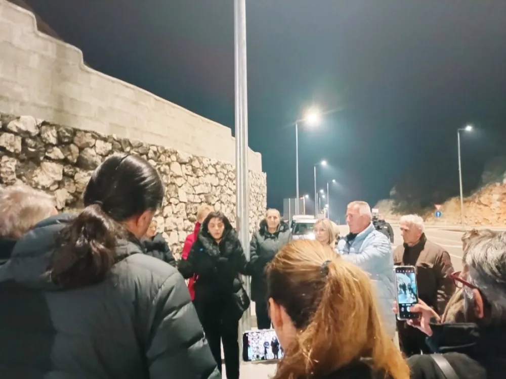 Porodice stradalih u dva masovna zločina na Cetinju traže zvaničnu potvrdu smjene Jokića