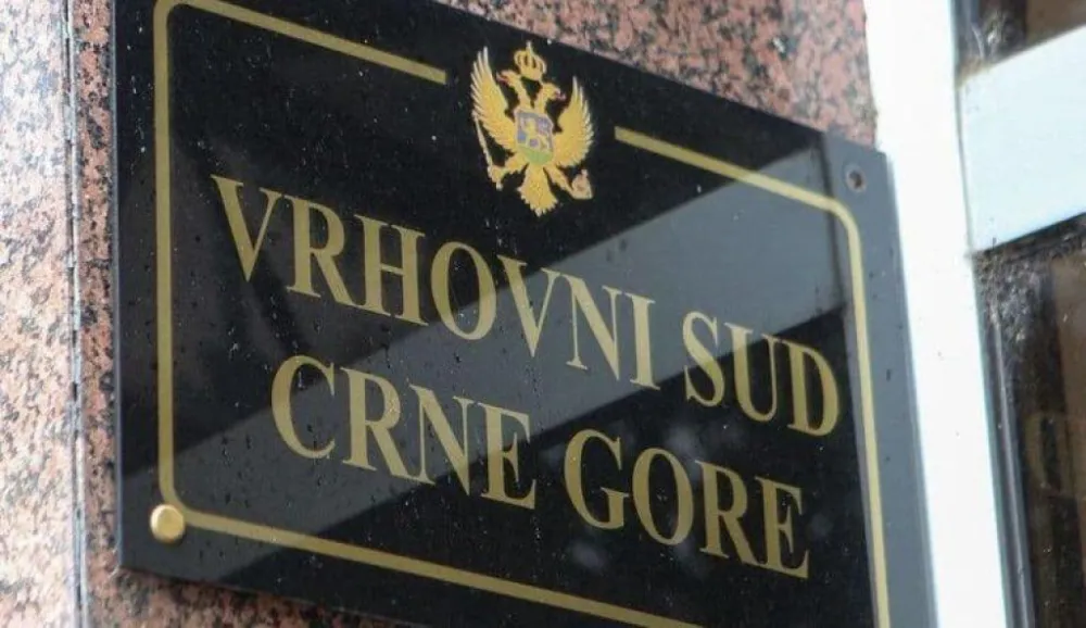 Okrivljenom za prodaju kokaina i nedozvoljeno držanje oružja produžen pritvor za tri mjeseca