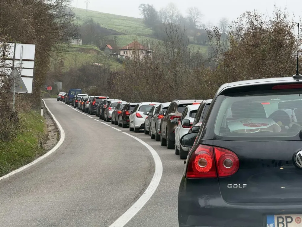 AMSCG: Uslovi za vožnju povoljni, suvi kolovozi, vidljivost dobra