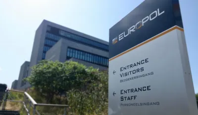 EUROPOL sru&scaron;io mreže sajber kriminalaca i digitalnih pirata