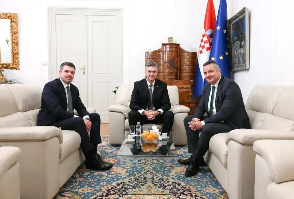 Vuksanović sa Plenkovićem: Vlada Hrvatske biće snažan oslonac hrvatskoj nacionalnoj manjini