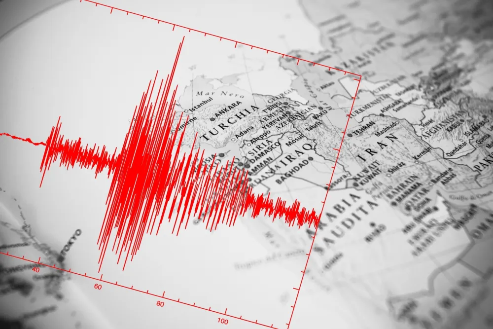Zemljotres magnitude 6,6 pogodio indonežansko ostrvo, nema upozorenja na cunami