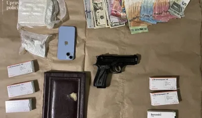 (FOTO) Kod Cetinjanina pronađeno skoro 700 grama kokaina