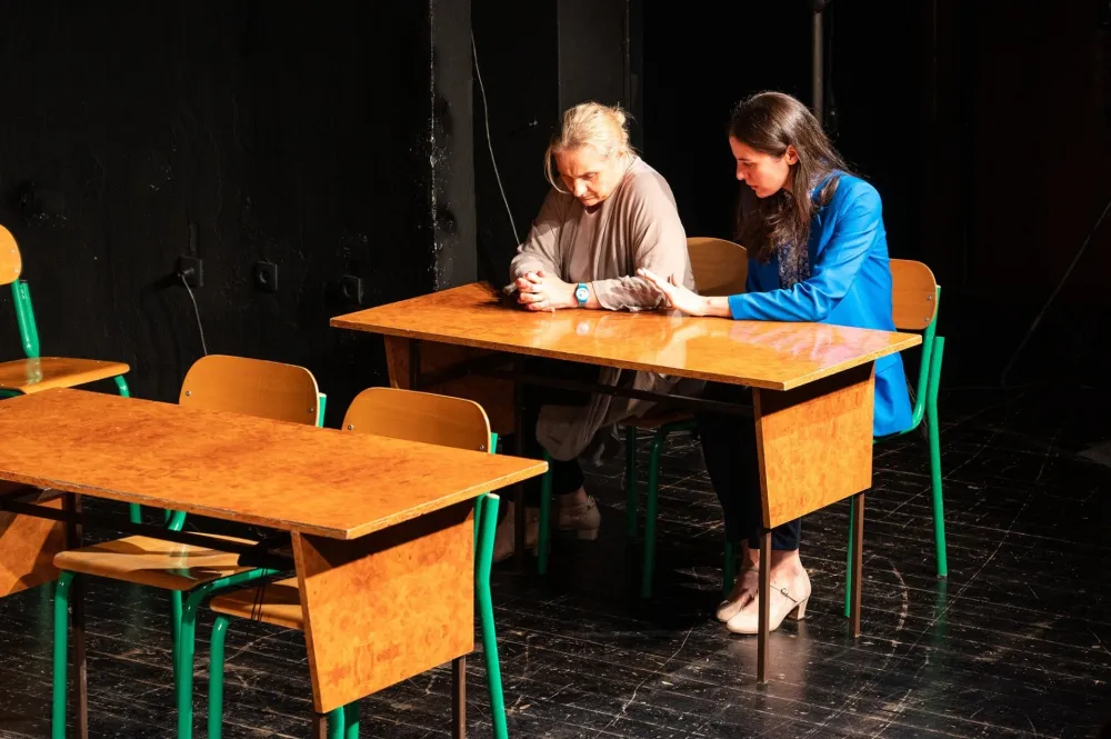 Velike istine u intimnom scenskom okviru