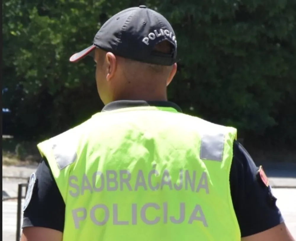 U akciji &bdquo;Blokada grada&ldquo; kontrolisano vi&scaron;e od 1.000 lica, oduzeta vozila visoke klase od OIL,sankcionisan 41 vozač