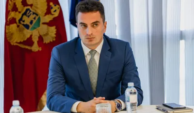 &Scaron;ćekić: Crna Gora primjenjuje stroge međunarodne standarde u avijaciji