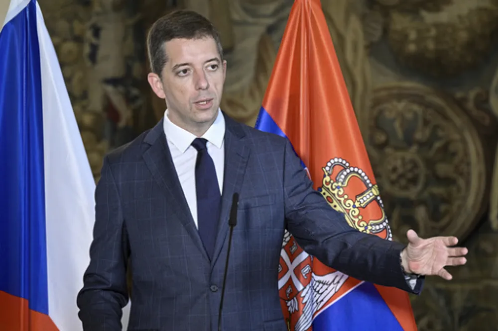 Đurić odgovorio Spajiću: Spremnost pojedinih političara da se odriču rodbine i kom&scaron;iluka neće ubrzati bilo čiji put u EU