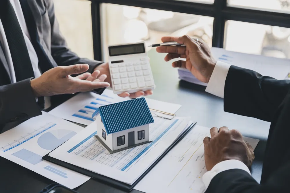 Građani i privreda pozajmili 1,65 milijardi eura