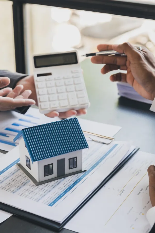 Građani i privreda pozajmili 1,65 milijardi eura