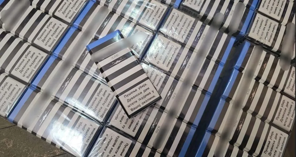 Pronađene cigarete bez akciznih markica, rezani duvan i tablete sa liste opijata