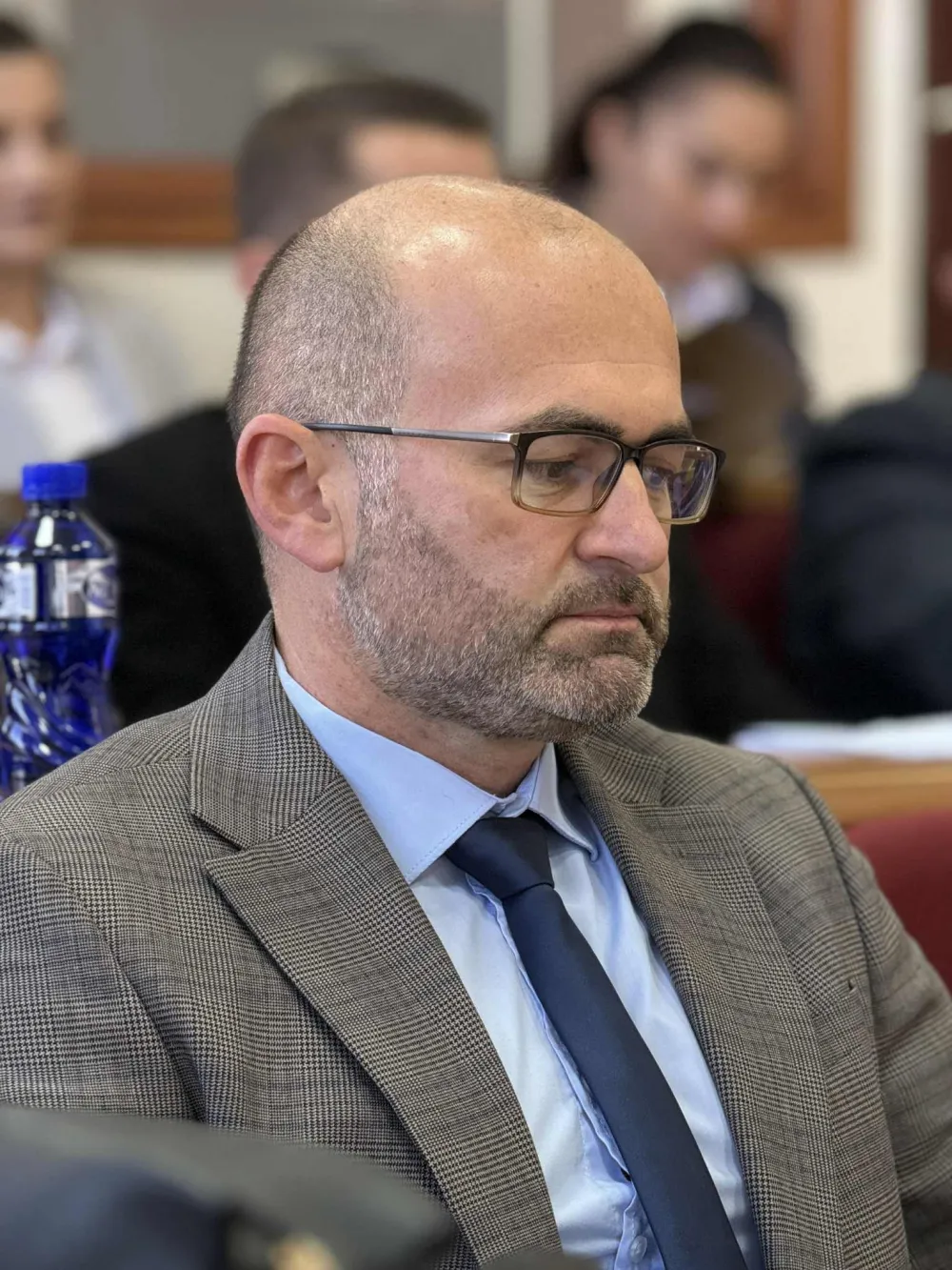 U Tuzima za kuću od 90 kvadrata mjesečni račun za odovd smeća 9 eura