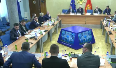 Đukanović: Ti si potpuna budala; Abazović: Poći će&scaron; u zatvor