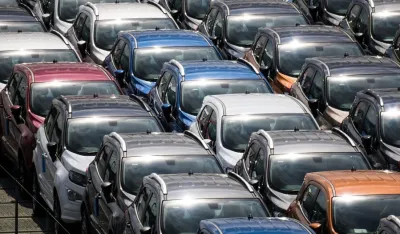 Zajednička akcija Uprave policije i Uprave carina: Sa dva auto-otpada u Bijelom Polju oduzeto sedam vozila