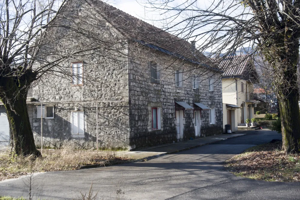 Cetinje pamti, rane krvare