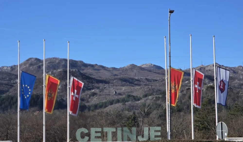Građani Cetinja danas odaju pomen žrtvama januarske tragedije