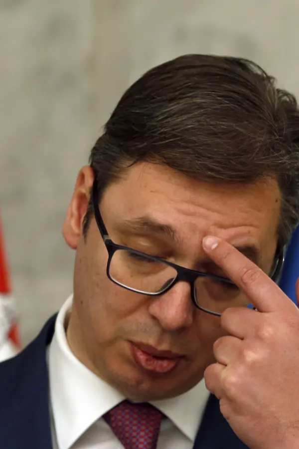 Akademski plenum: Nudimo Vučiću kvalitetnu istorijsku literaturu da nauči ne&scaron;to