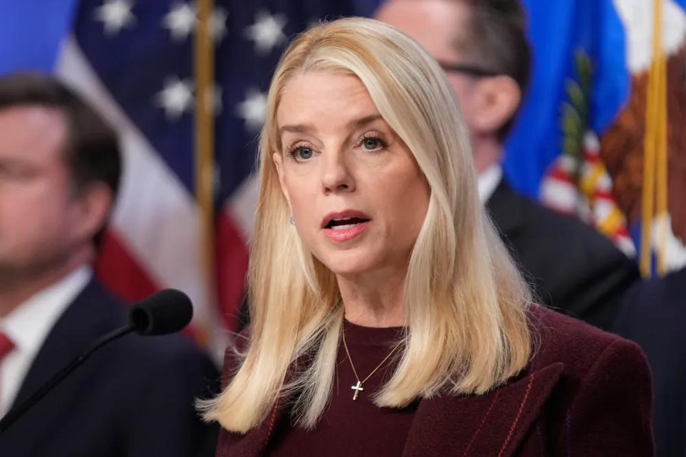 Bondi: Maduro optužen za zavjeru za narko-terorizam, zavjeru za &scaron;verc kokaina i oružja