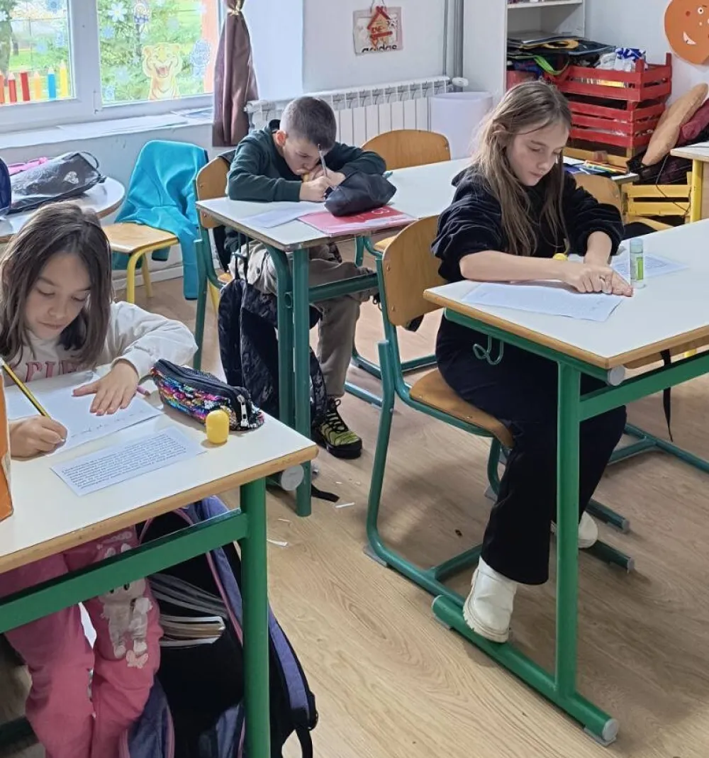 O&Scaron; "Vojin Popović": Vasilije, Samira i Marija lijepo pi&scaron;u